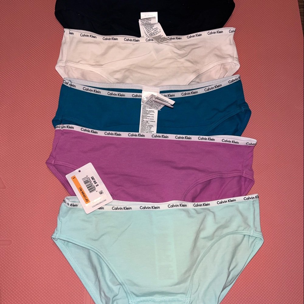 Calvin Klein 5 pc Bikini size small